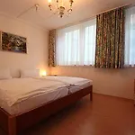 Altstadthotel 3*
