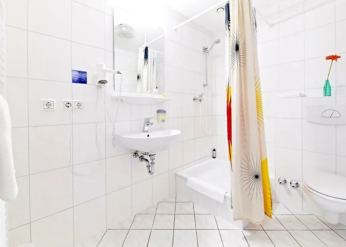 Hotel Altstadthotel 3*