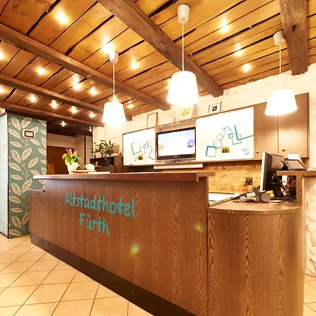 Отель Altstadthotel 3*