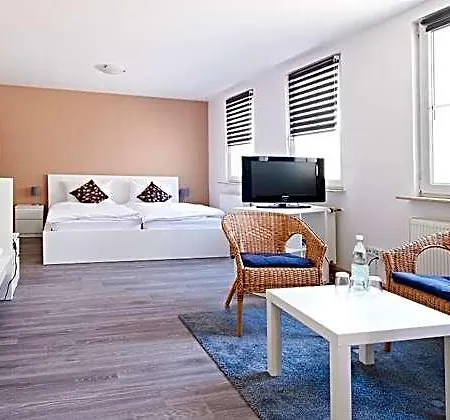 Ξενοδοχείο Altstadthotel 3*