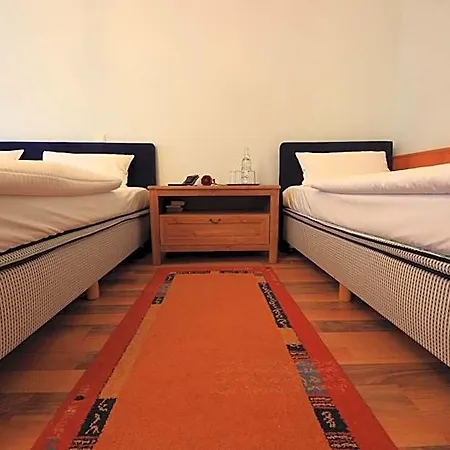 Altstadthotel 3*