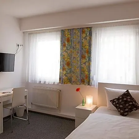 Altstadthotel Ξενοδοχείο Fürth