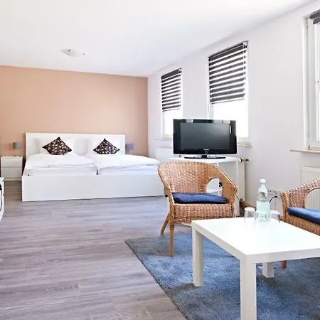 Отель Altstadthotel Фюрт